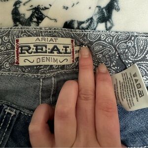 Used ariat women’s boot cut jeans